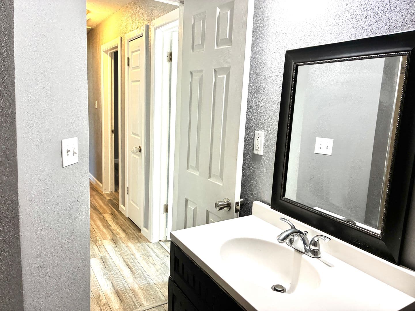 Virginia Beach House: 4725 Lonewillow Lane