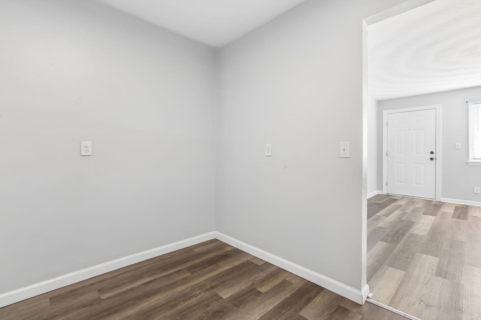 Norfolk Apartment: 3724 E. Princess Anne Road