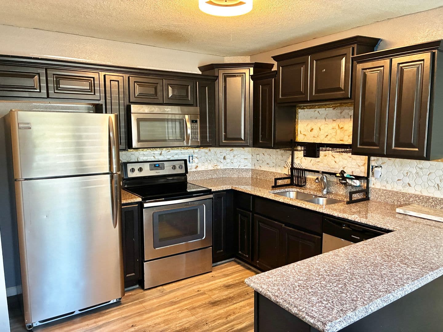 Virginia Beach House: 4725 Lonewillow Lane