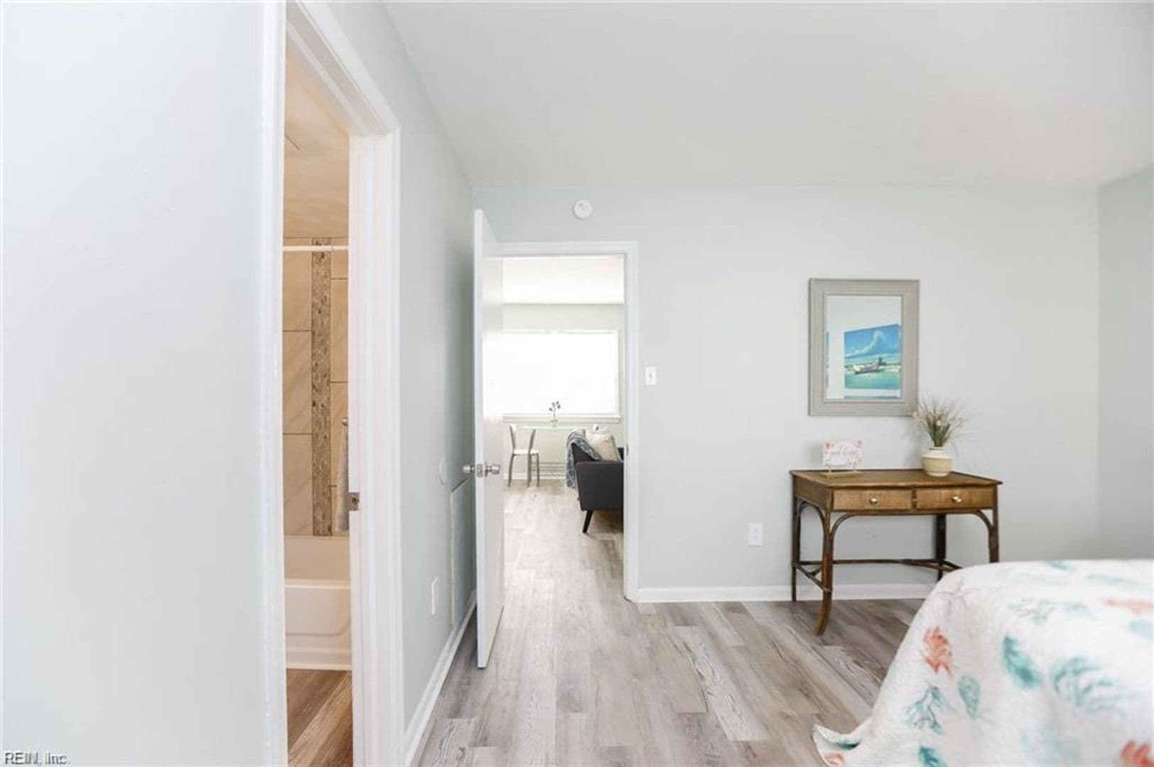 Norfolk Apartment: 9603 11th Bay Street