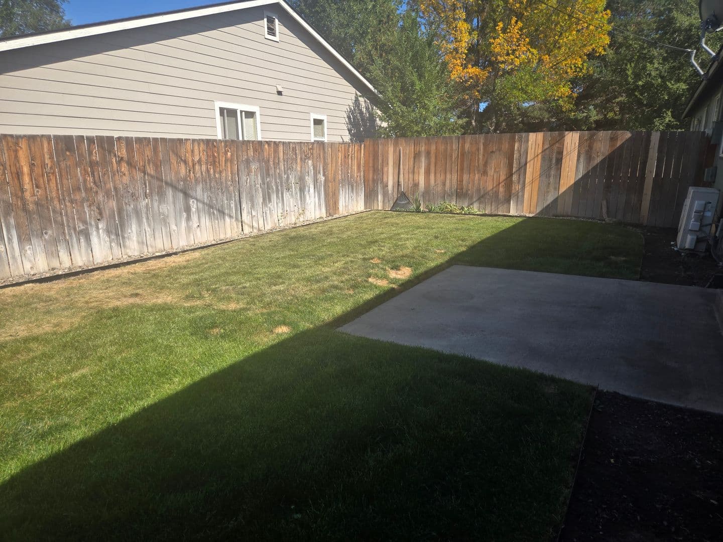 Redmond House: 1715 Sw Metolious Ave