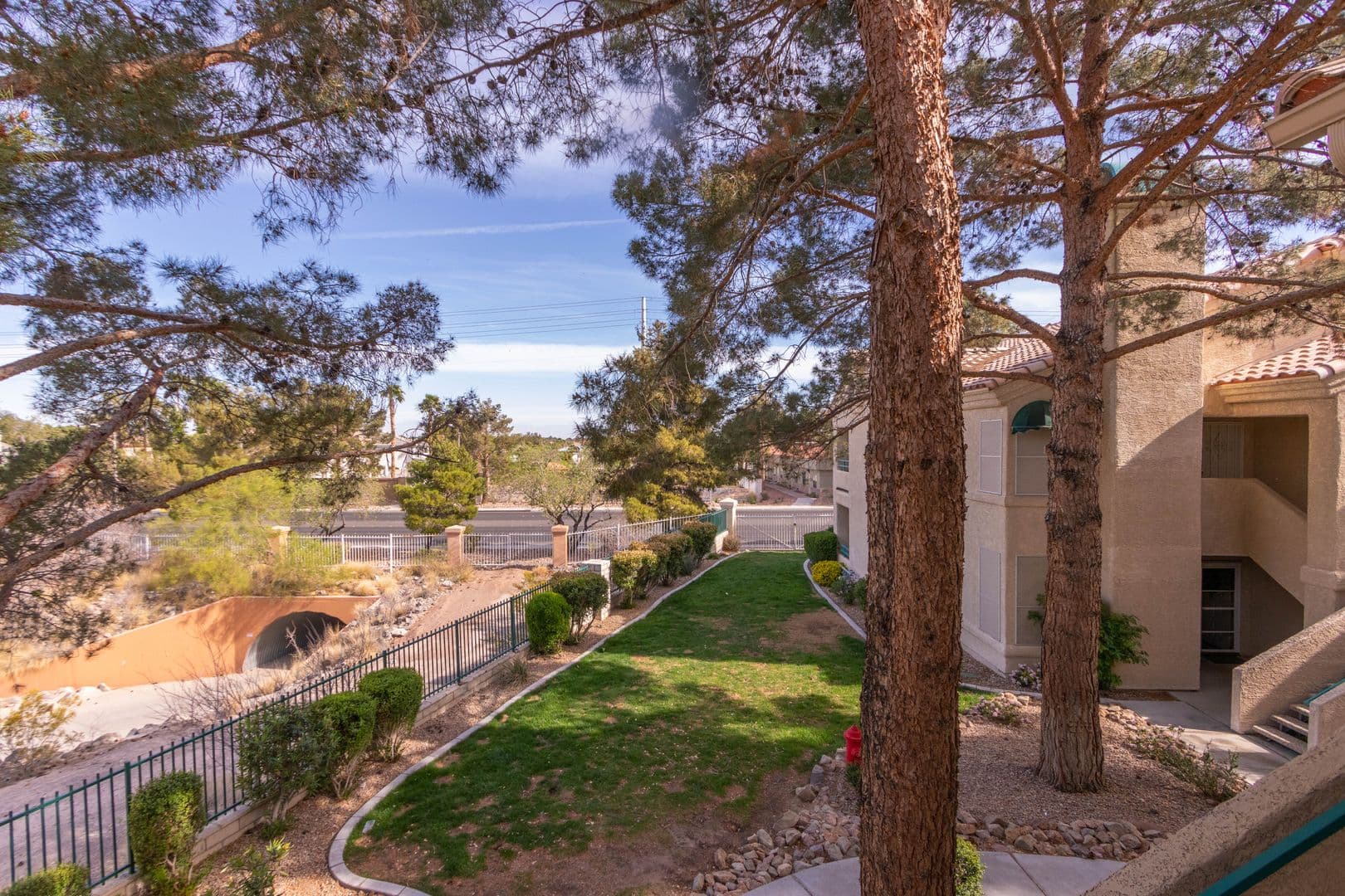 Henderson Condo: 2251 Wigwam Pkwy #1424