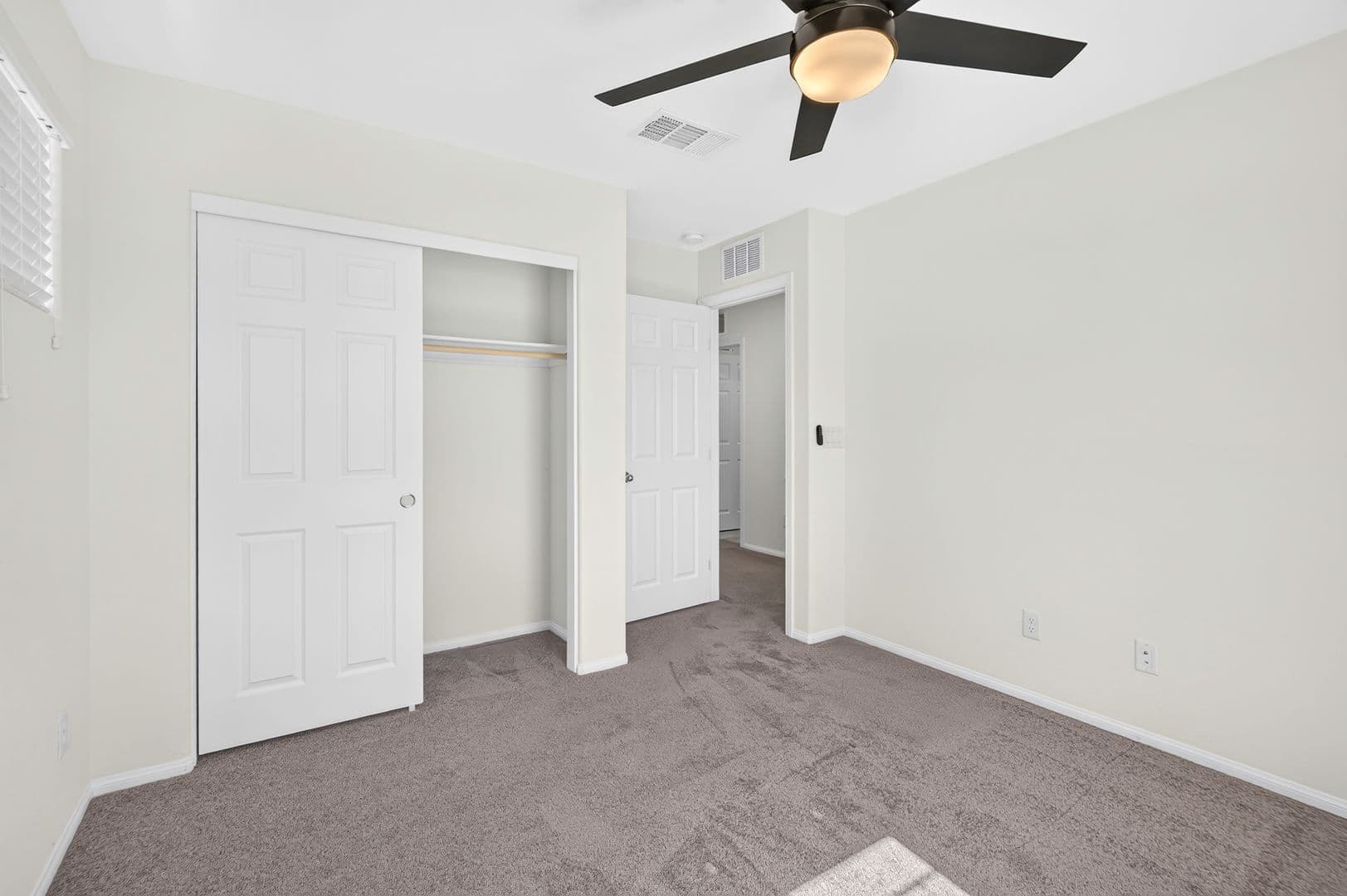 Las Vegas House: 10687 Sariah Skye Ave