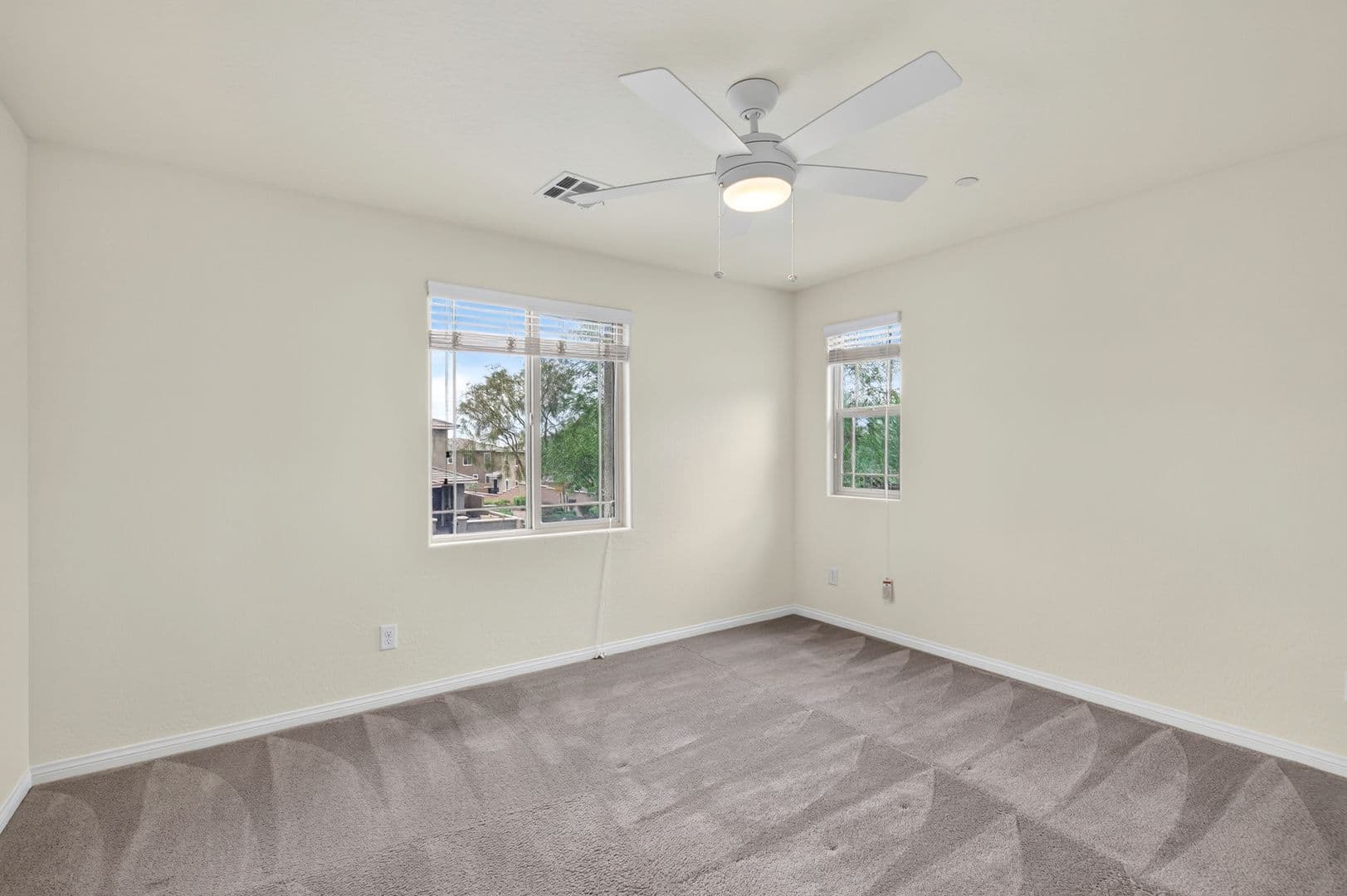 Henderson House: 442 Barcarolle Ln
