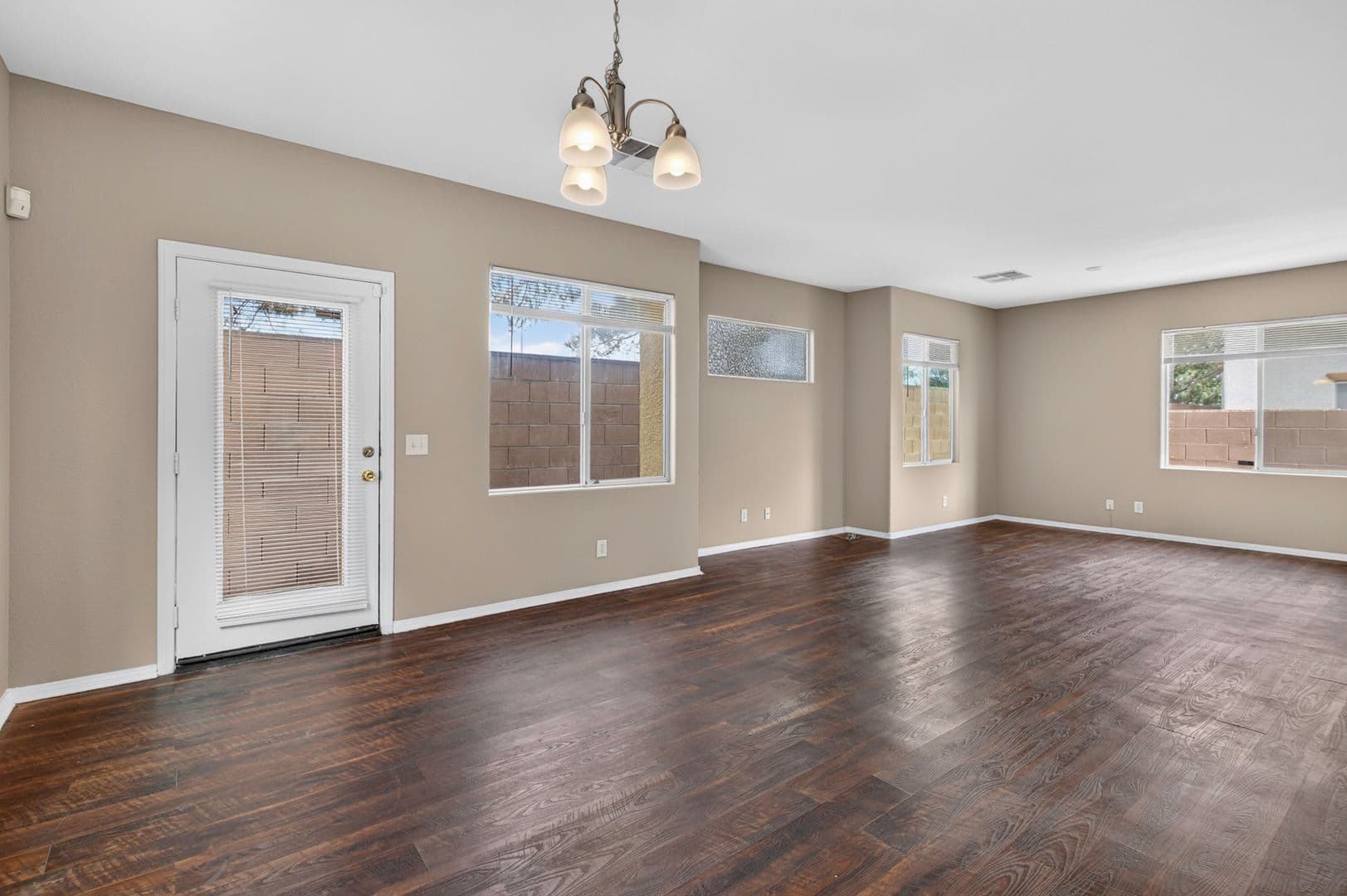 Las Vegas House: 10519 Allegrini Dr