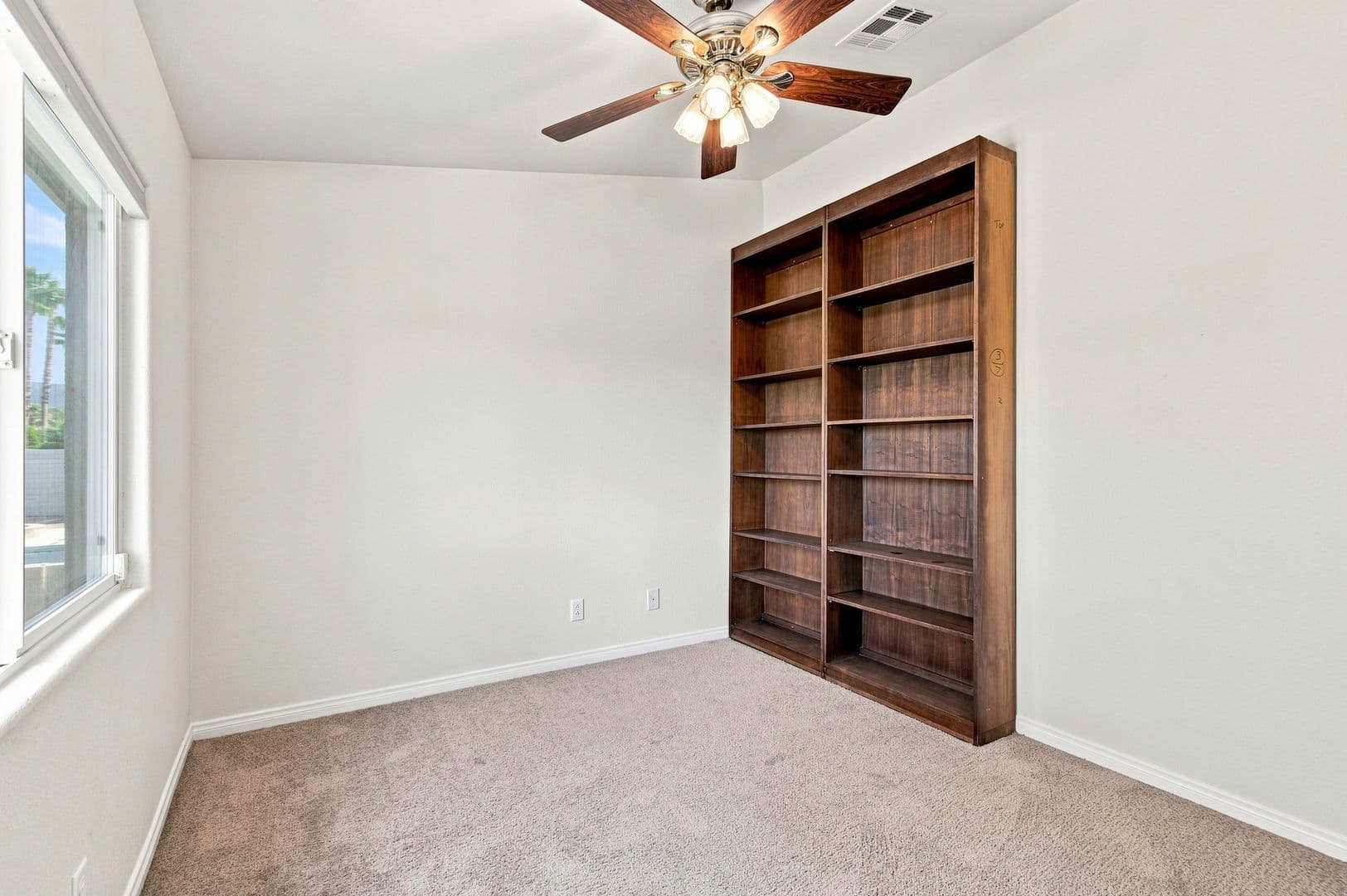 Henderson House: 1464 European Dr