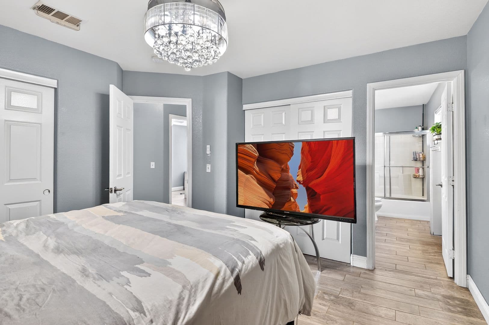 Las Vegas House: 7520 Bowles Dr