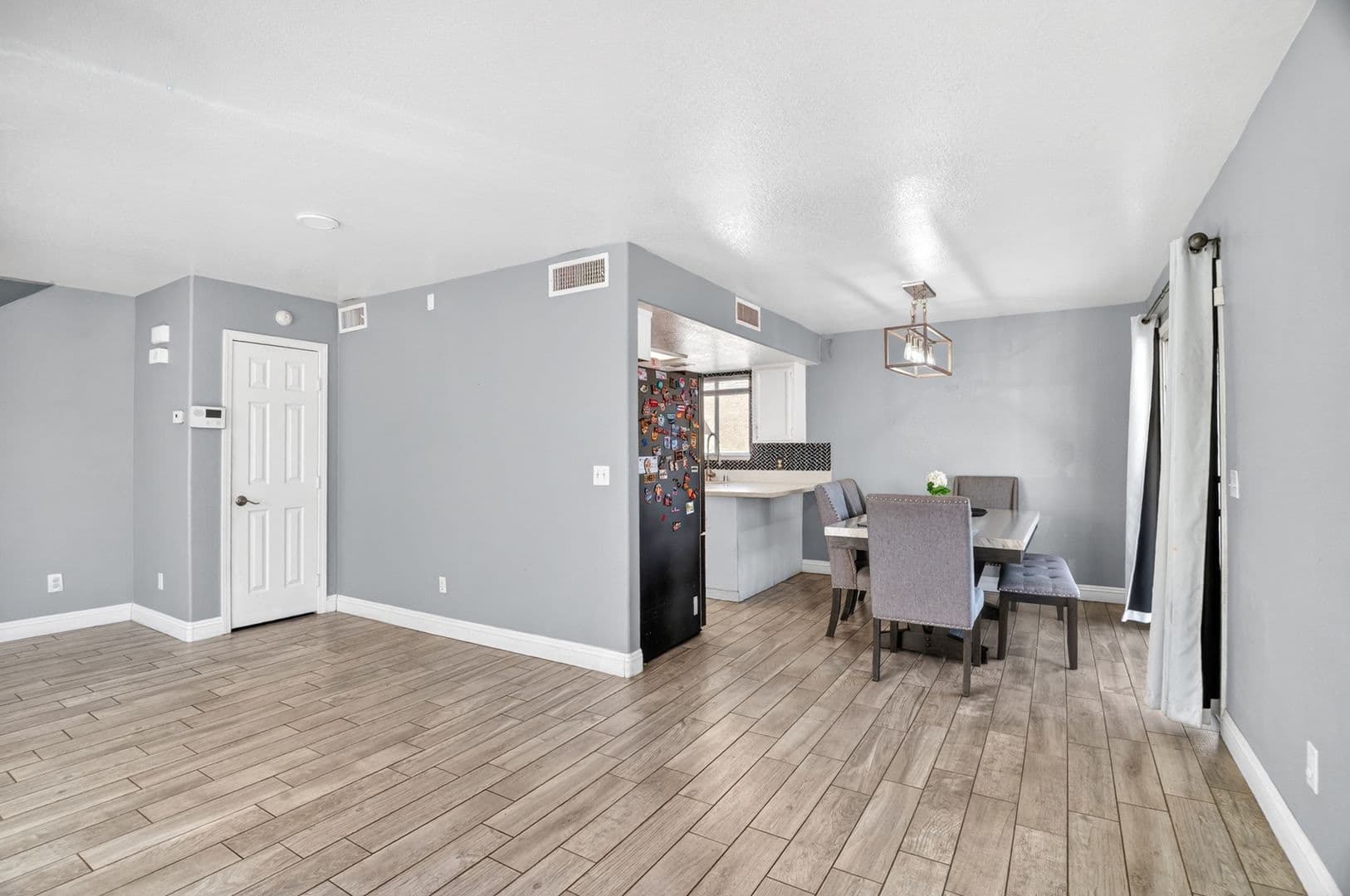 Las Vegas House: 7520 Bowles Dr