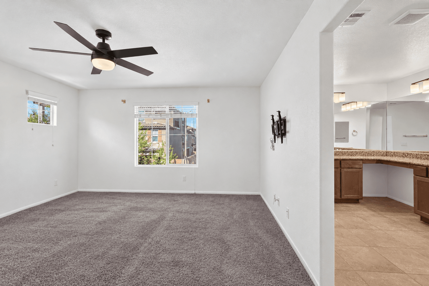Las Vegas House: 10687 Sariah Skye Ave