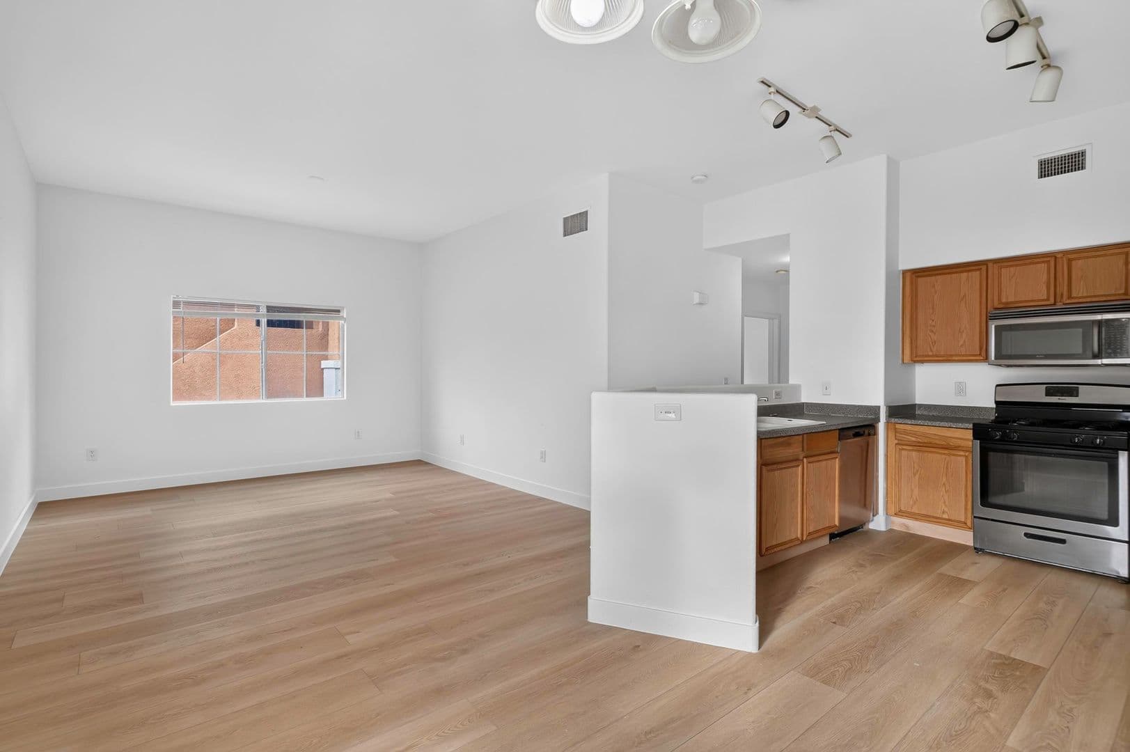 Las Vegas Condo: 9303 Gilcrease Ave #2179
