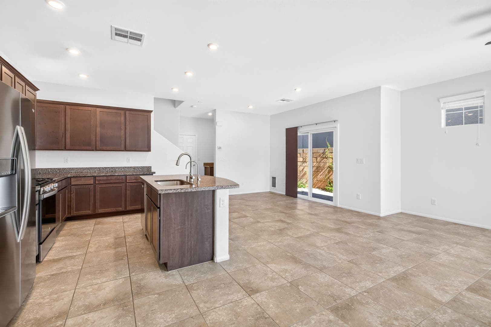 Las Vegas House: 10687 Sariah Skye Ave