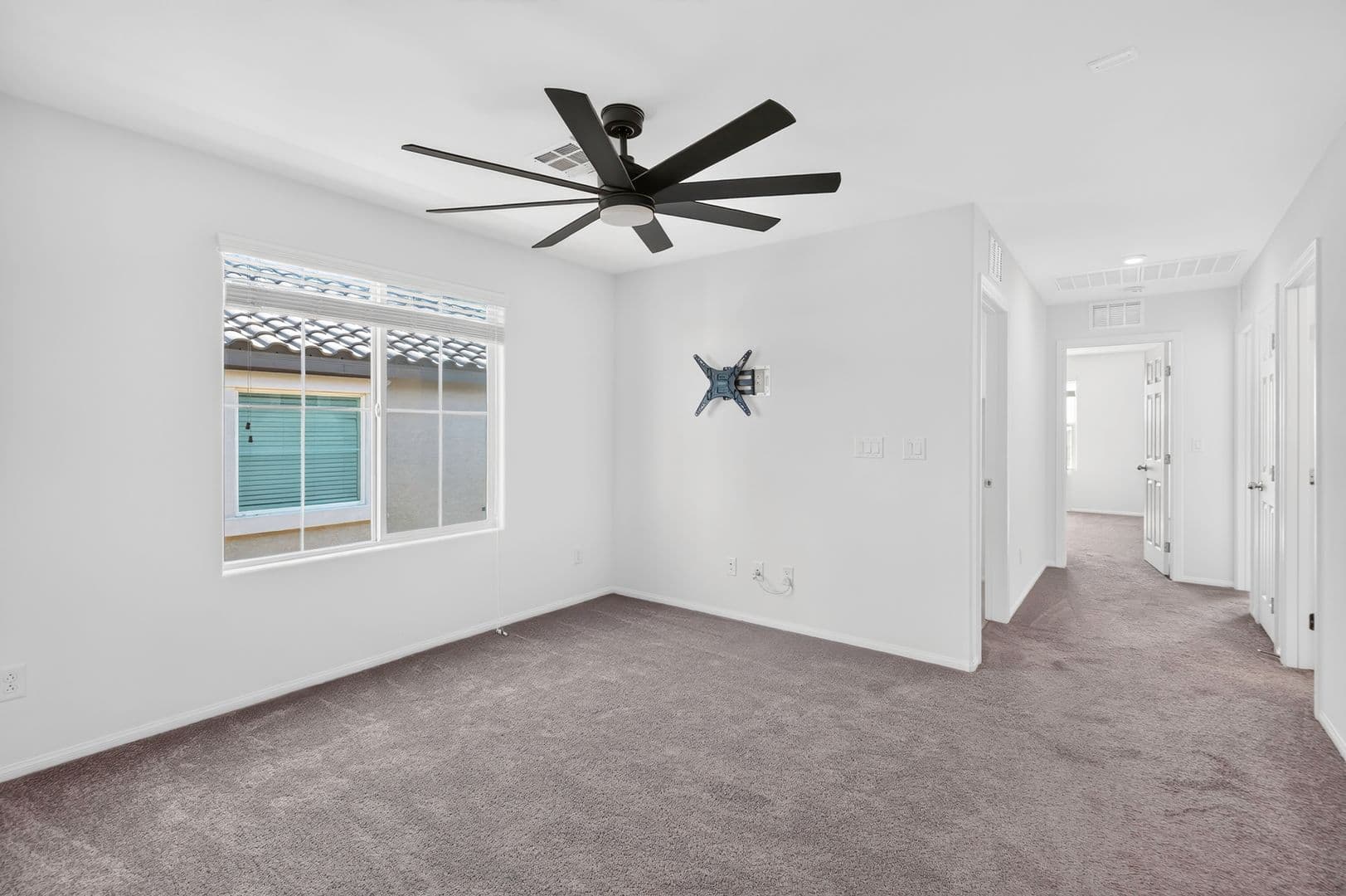 Las Vegas House: 10687 Sariah Skye Ave