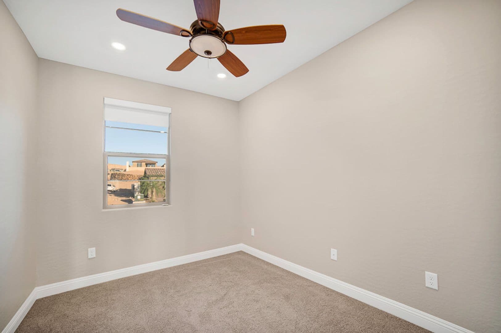 Henderson House: 36 Stone Bluff Ln