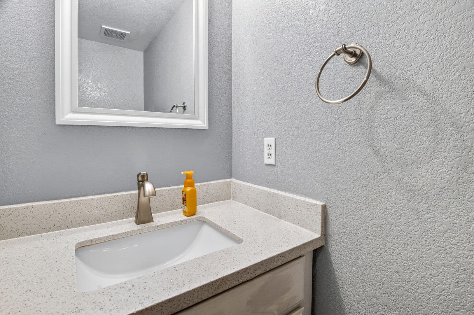 Las Vegas House: 7520 Bowles Dr
