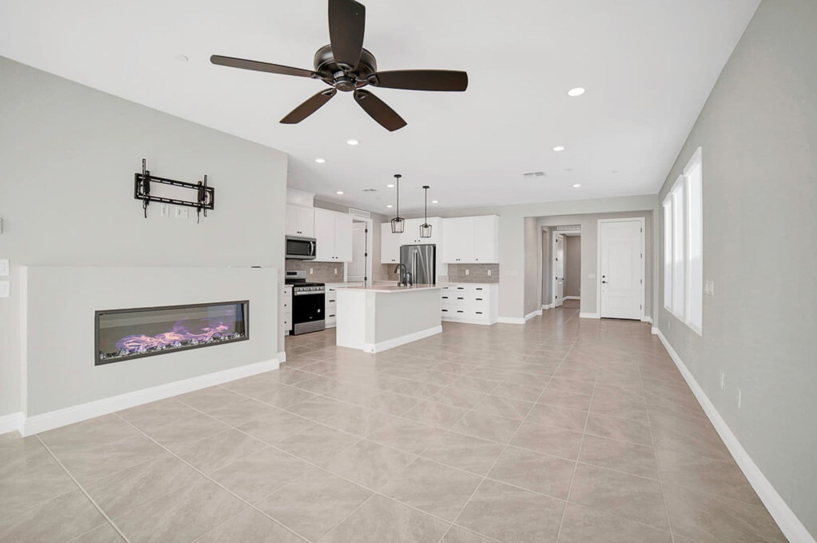 Henderson House: 36 Stone Bluff Ln
