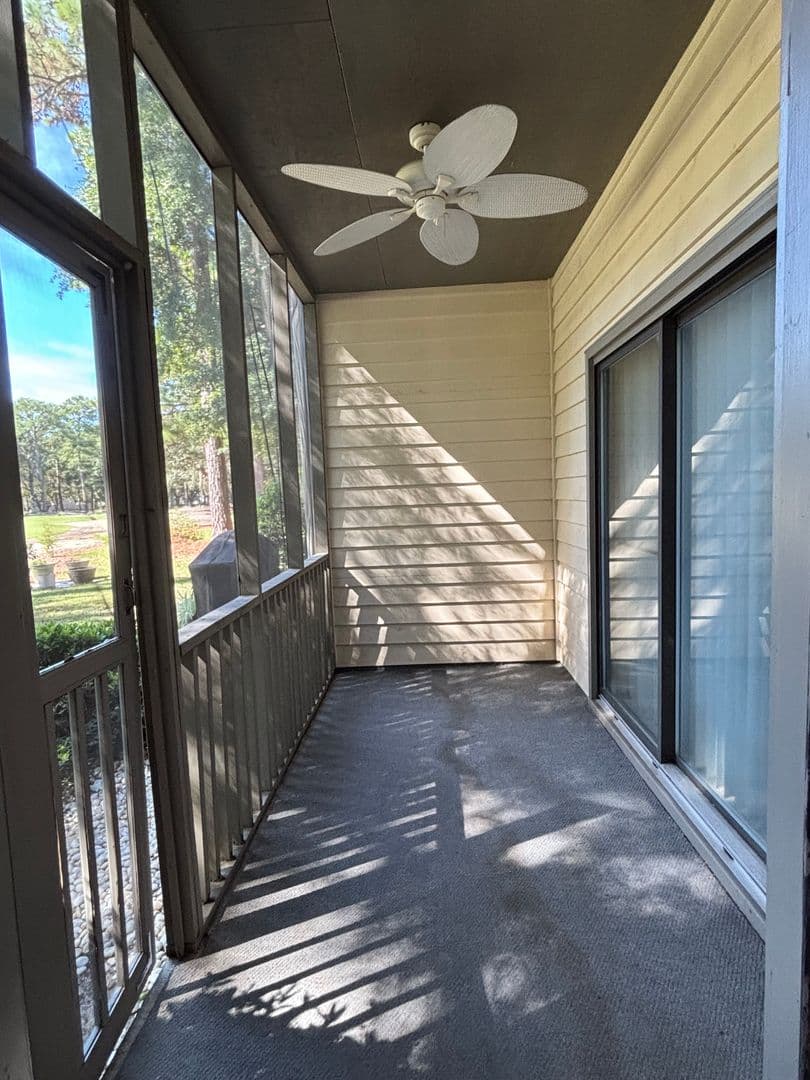 Sunset Beach Condo: 234 Kings Trail