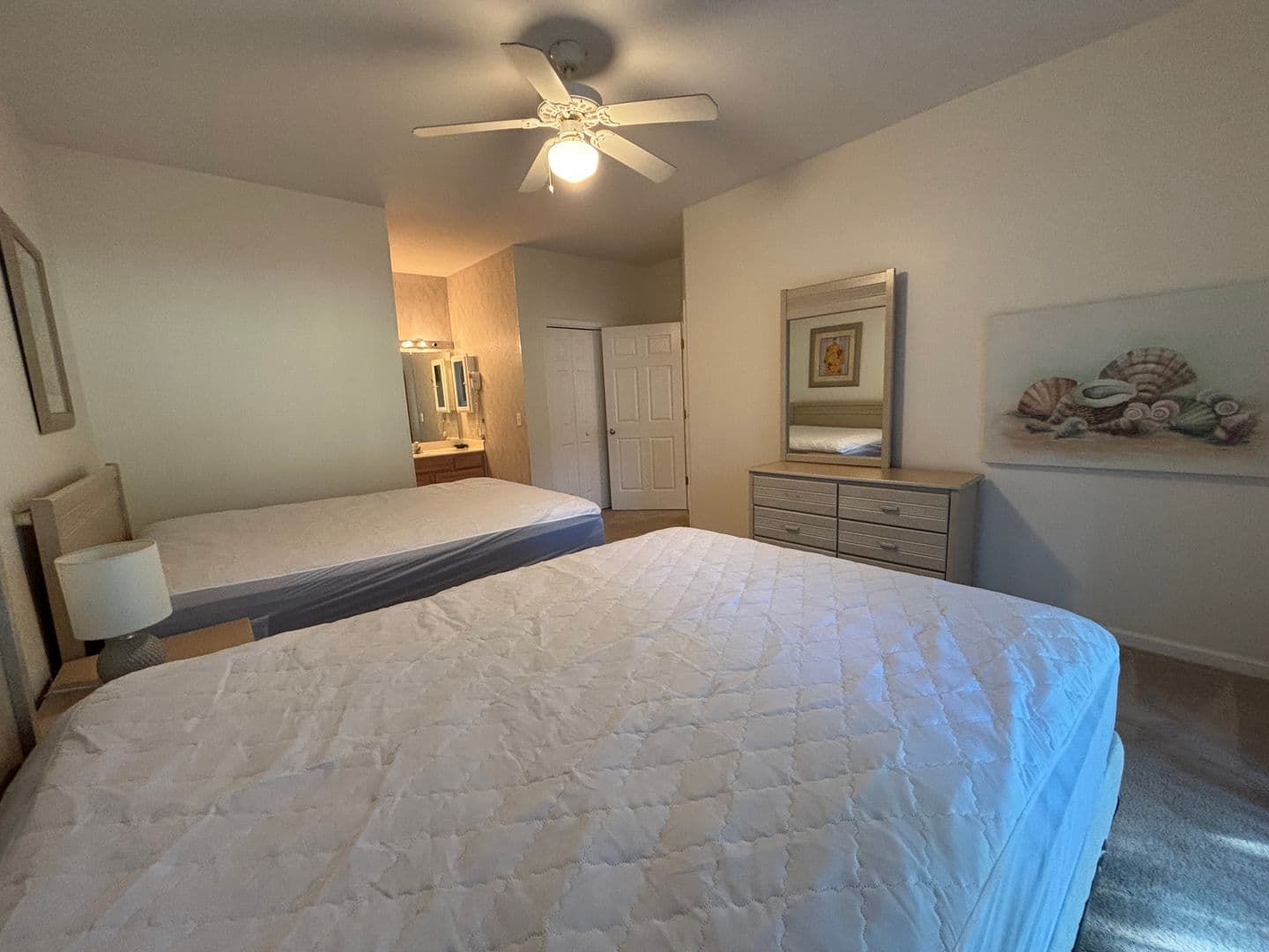 Sunset Beach Condo: 234 Kings Trail