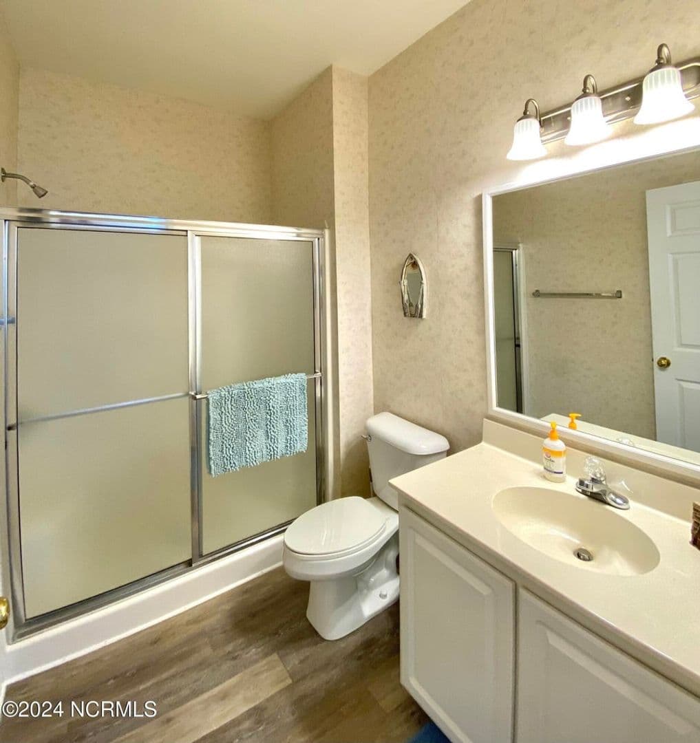 Sunset Beach House: 881 Great Egret Circle SW #59D