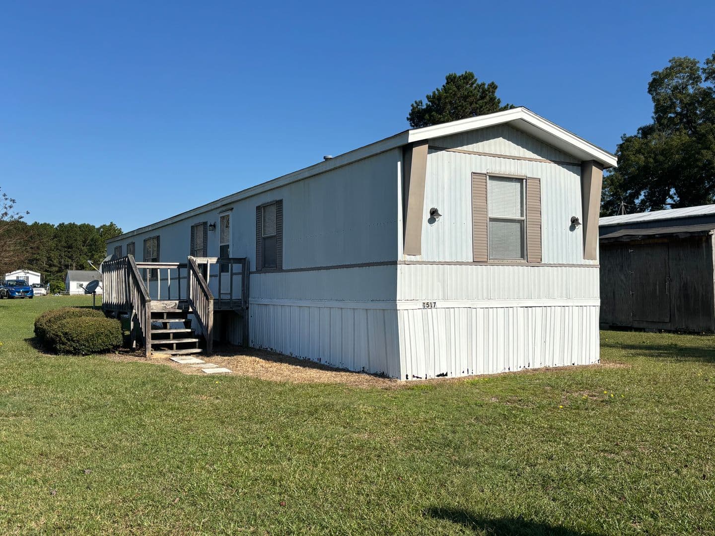 Kinston House: 1517 Avalon Drive