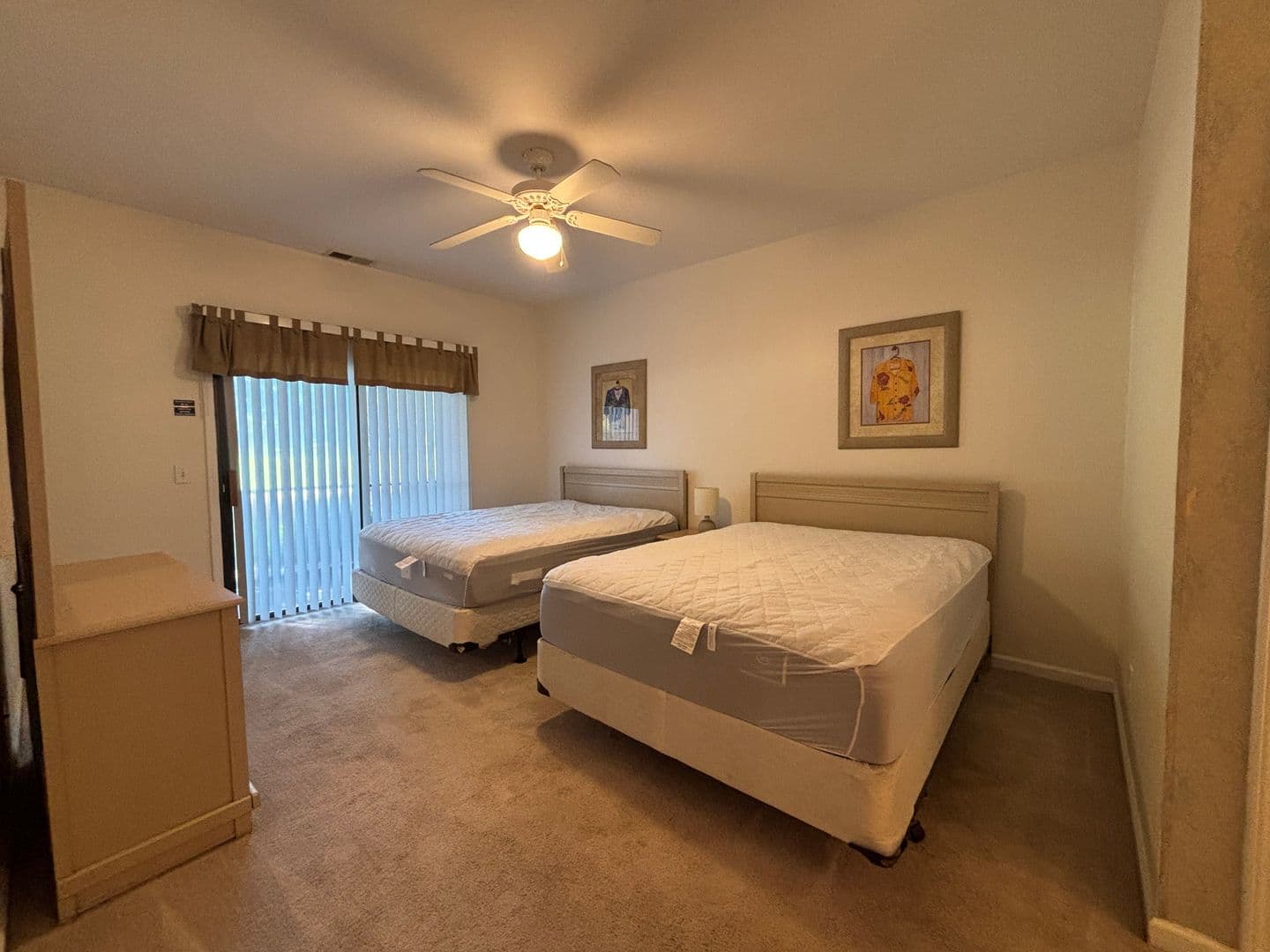 Sunset Beach Condo: 234 Kings Trail