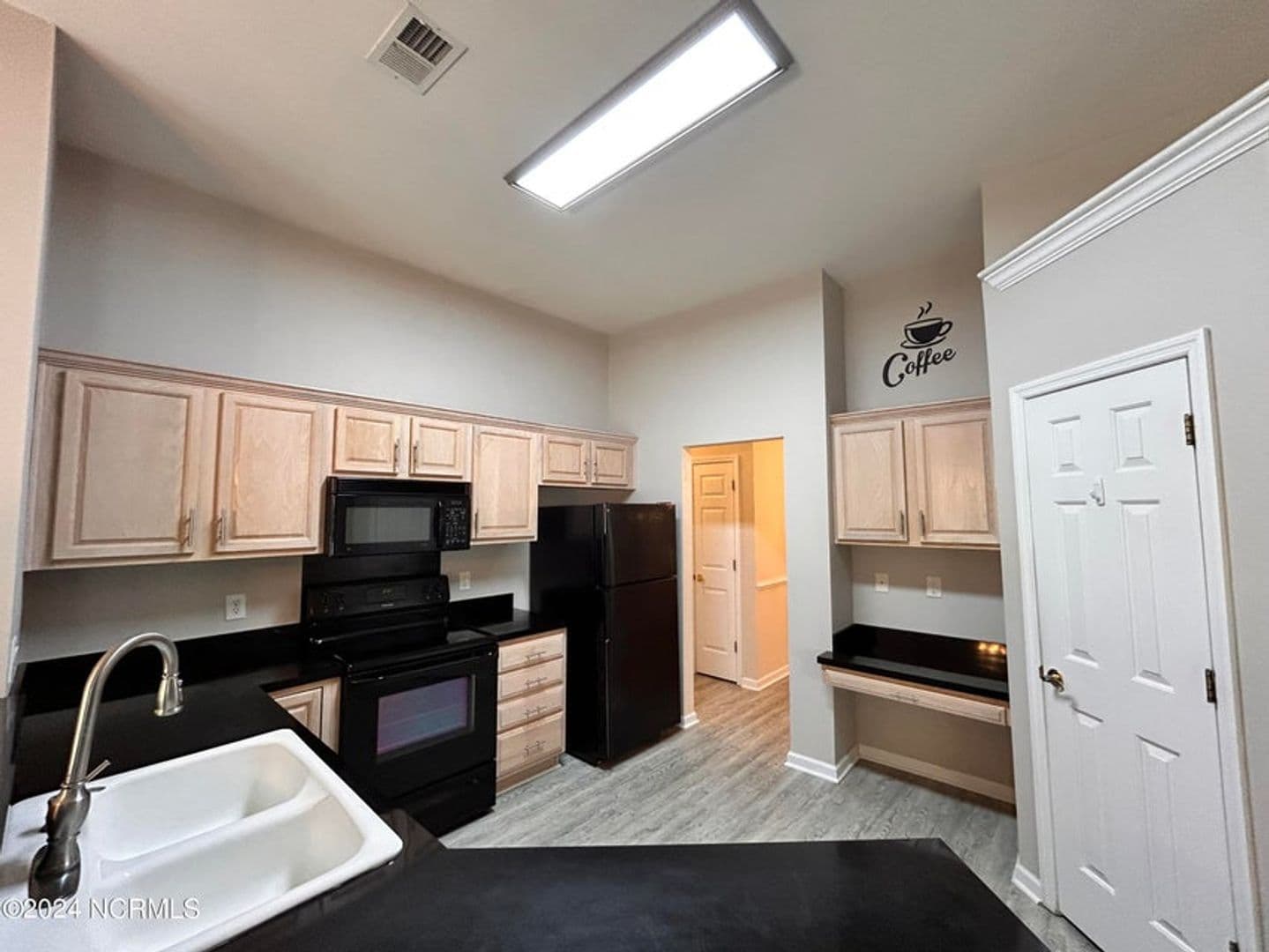 Sunset Beach House: 843 Sandpiper Bay Dr SW