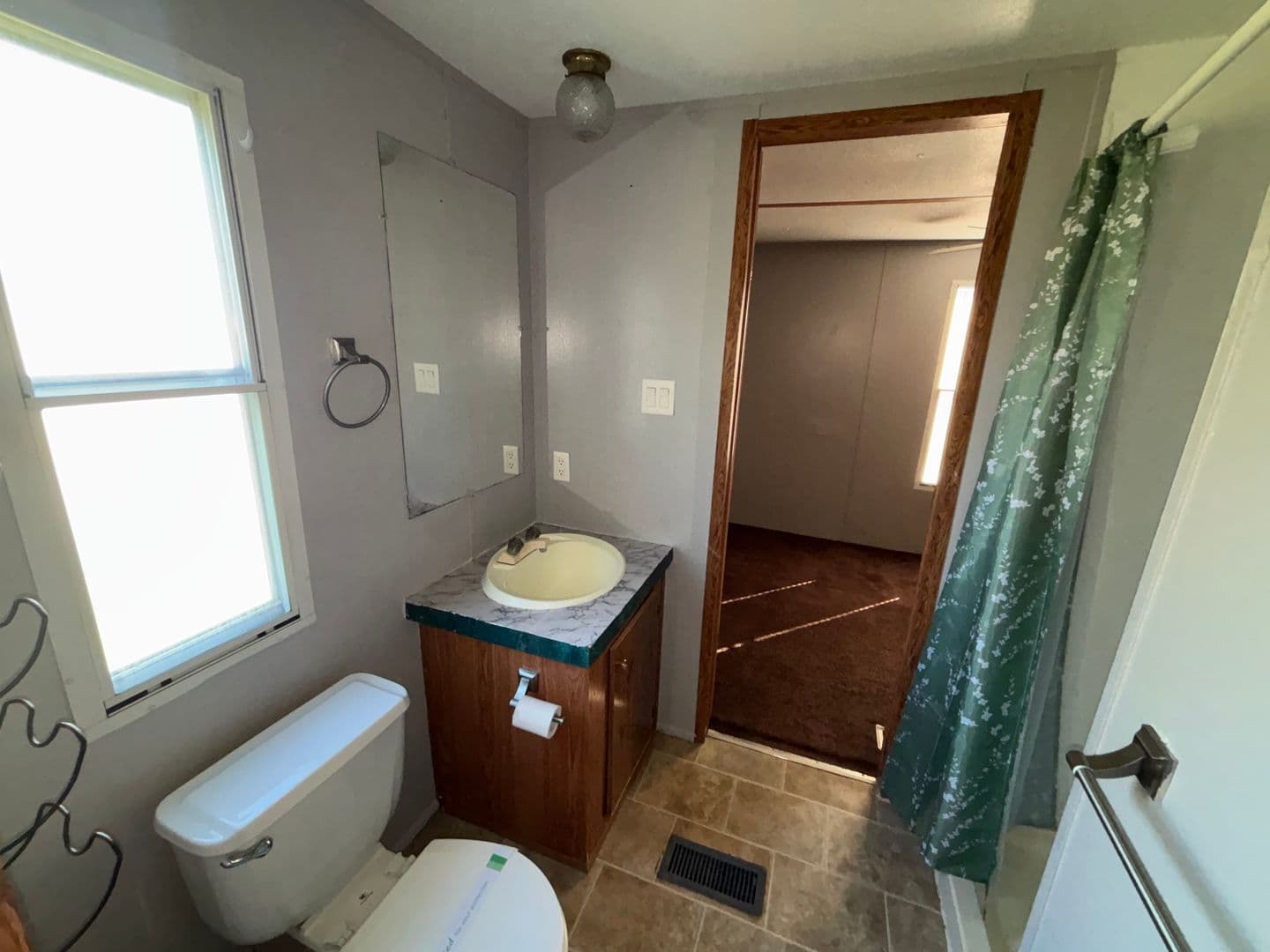 Kinston House: 120 Rockwood Drive