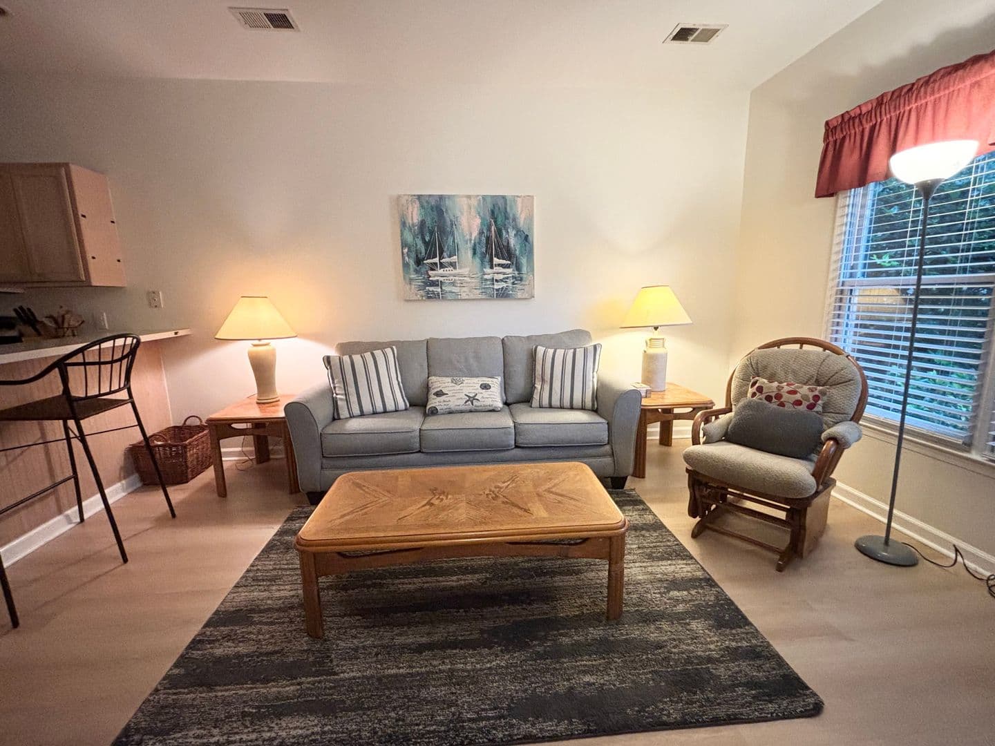 Sunset Beach Condo: 234 Kings Trail