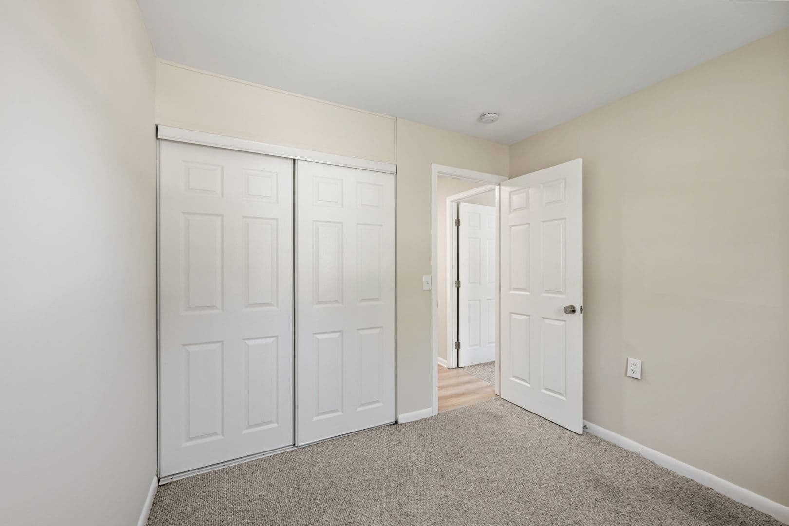 Severna Park House: 908 Country Terrace