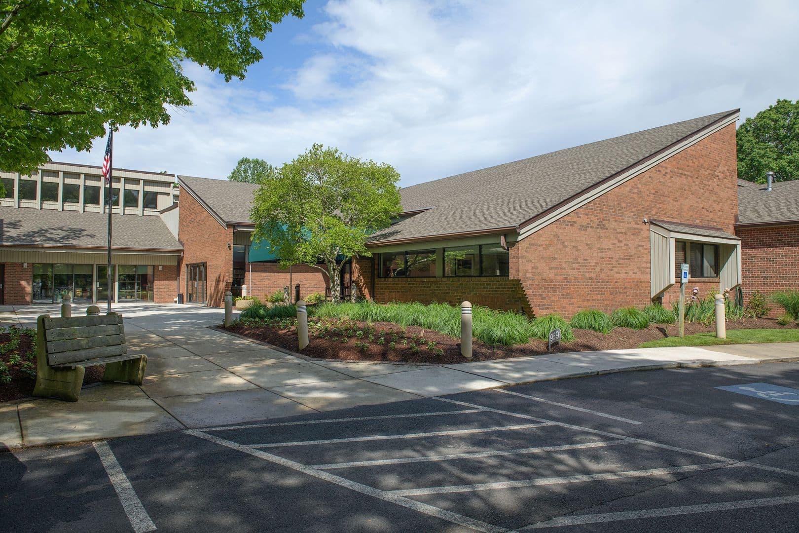 Annapolis House: 709 Sydney Terrace