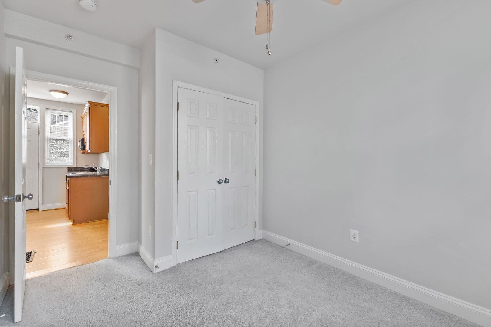 Severna Park Apartment: 321 Magothy Road