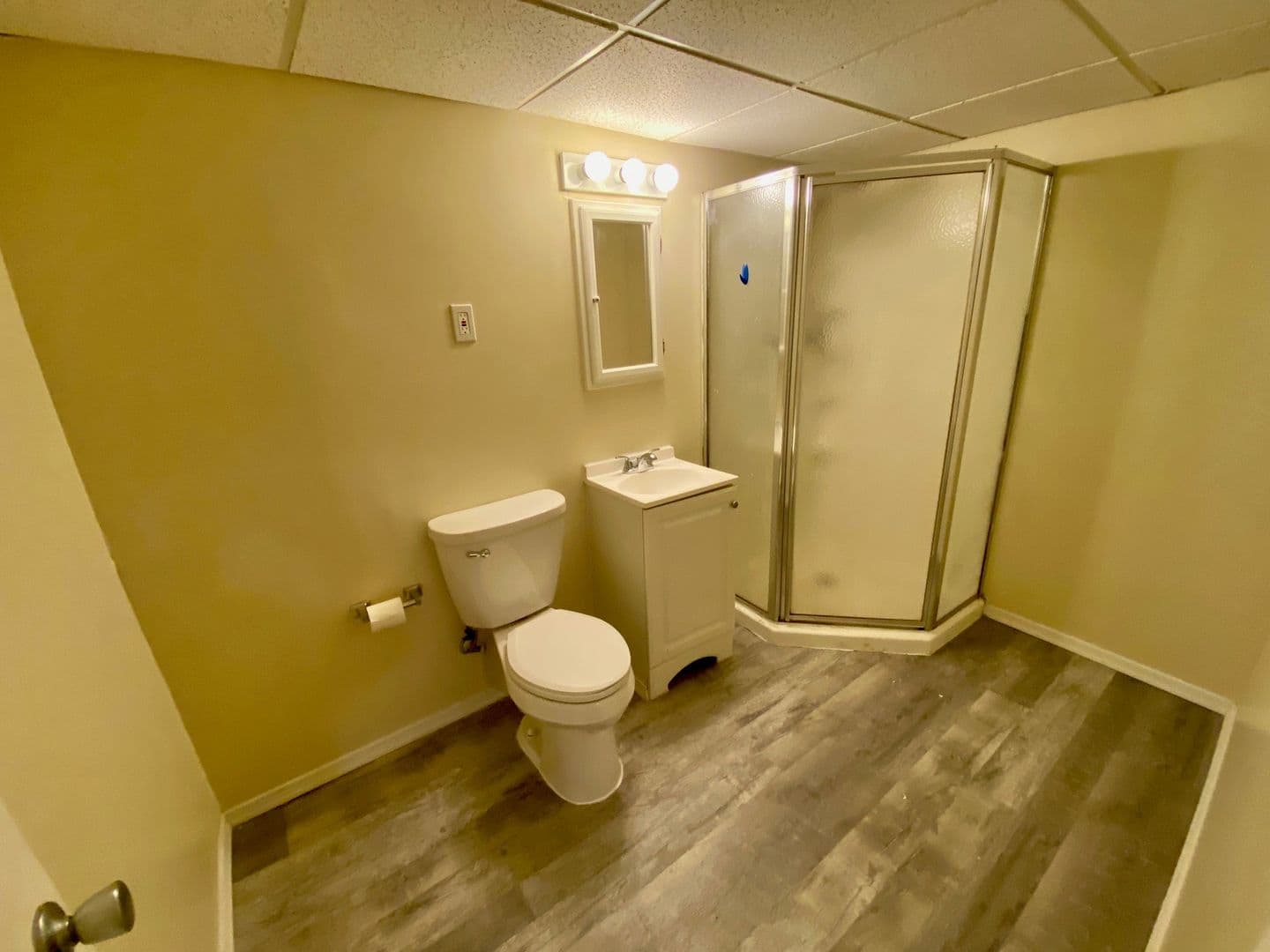 Glen Burnie House: 518 West Court