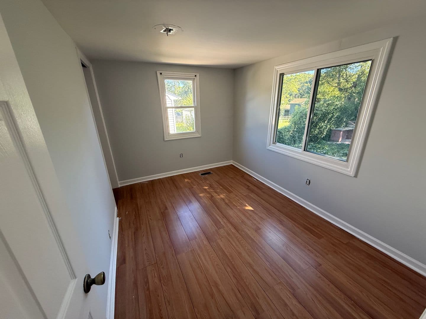 Annapolis House: 407 Oaklawn Avenue