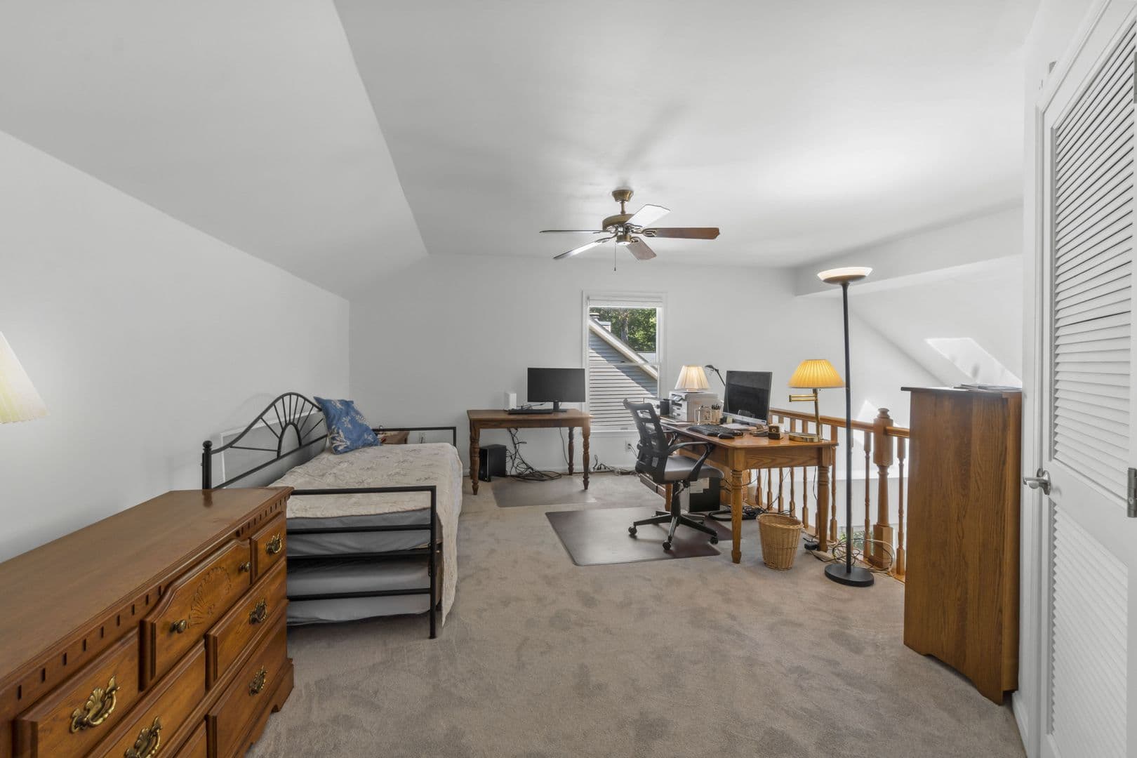 Annapolis House: 709 Sydney Terrace