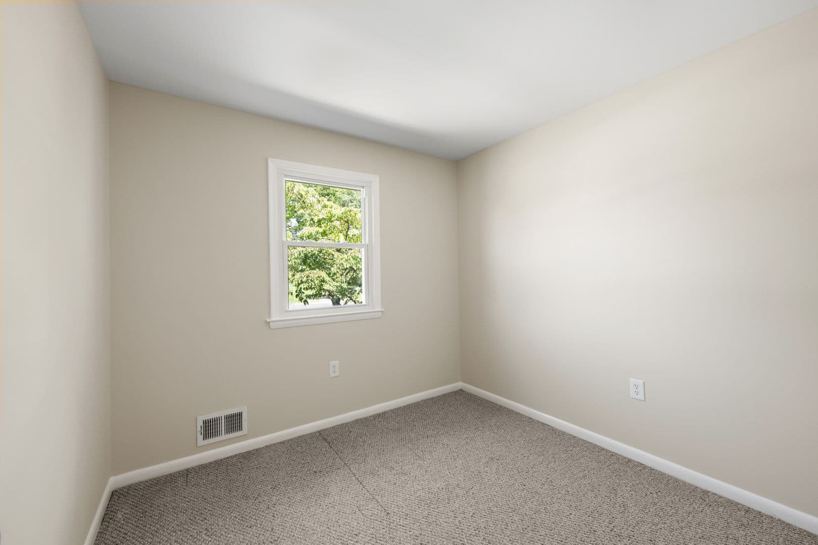 Severna Park House: 908 Country Terrace