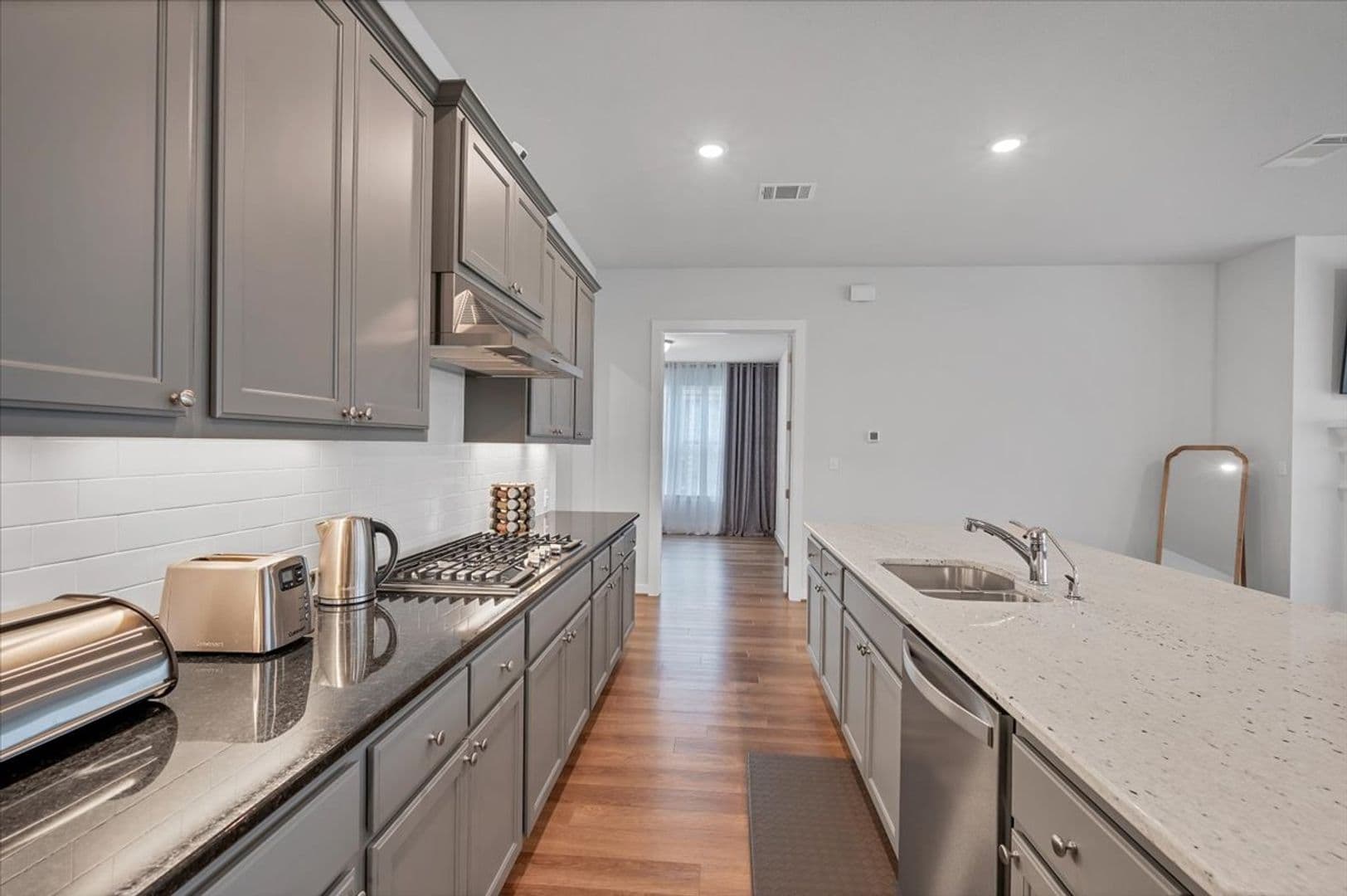 Kyle House: 135 Independence Dr