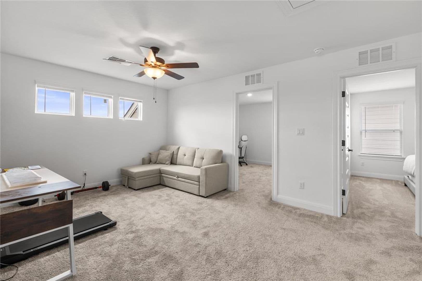 Manor House: 12120 Paseo De Los Lagos Ln