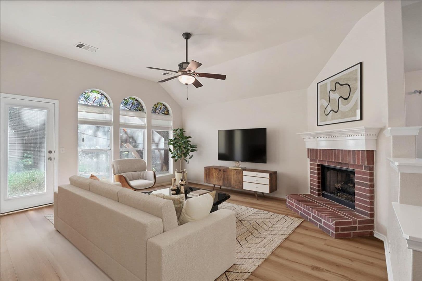 Austin House: 409 Carismatic Lane
