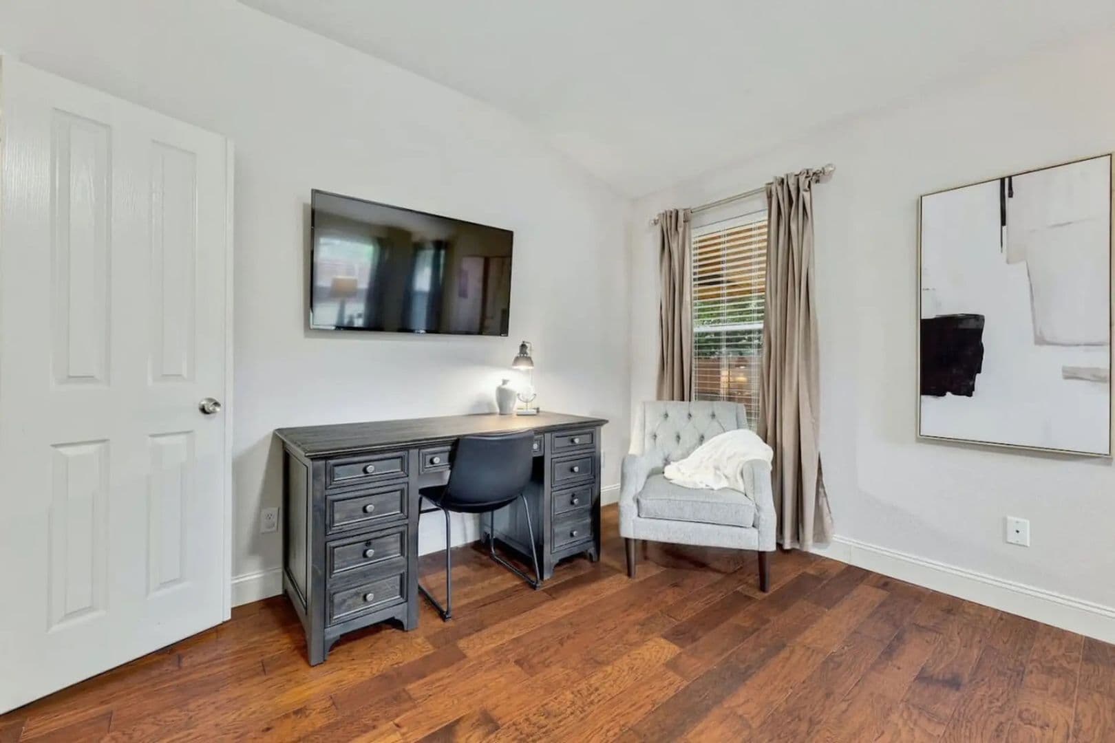 Austin House: 13344 Tamayo Dr, Austin, TX 78729