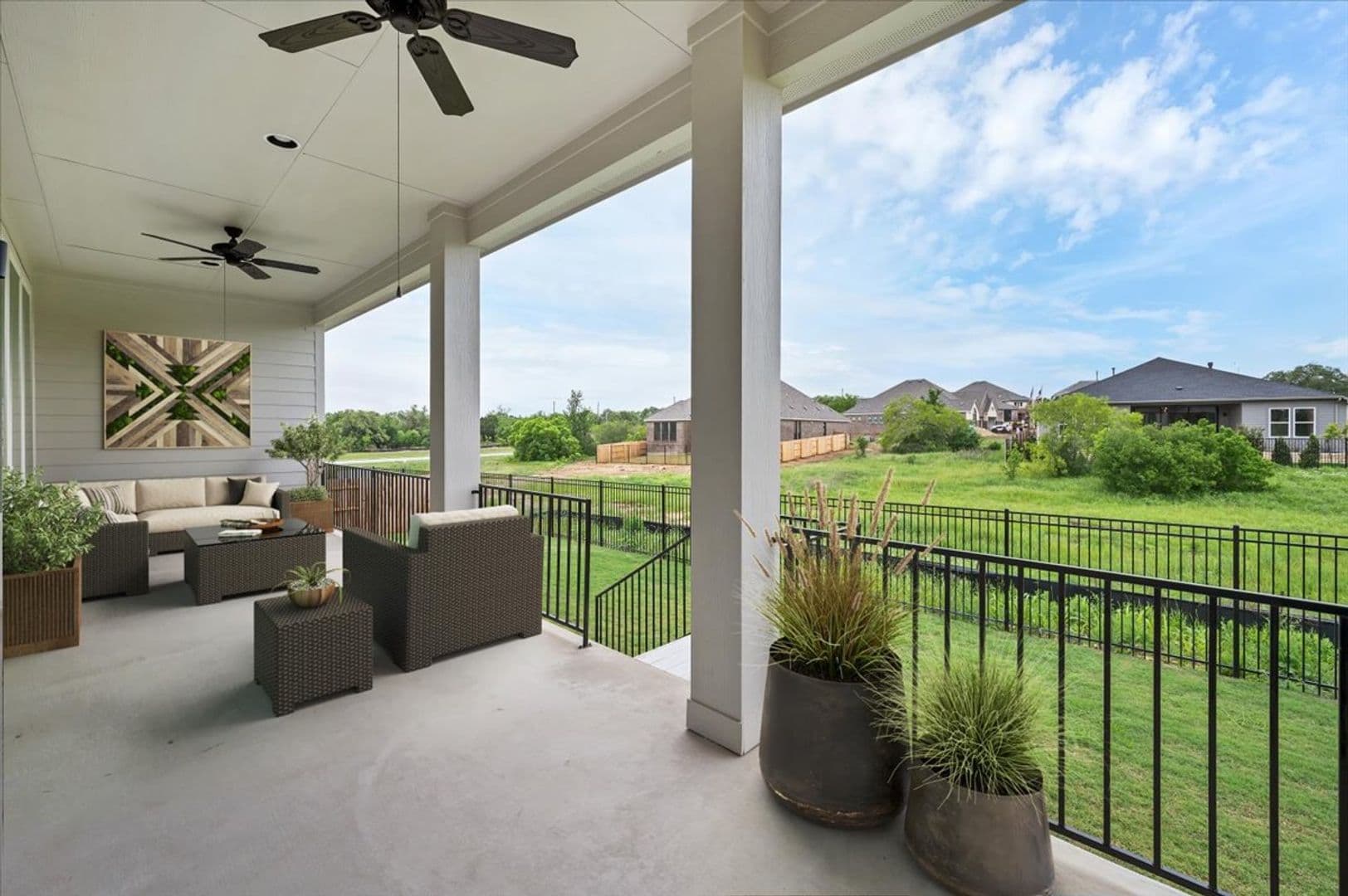 Kyle House: 135 Independence Dr