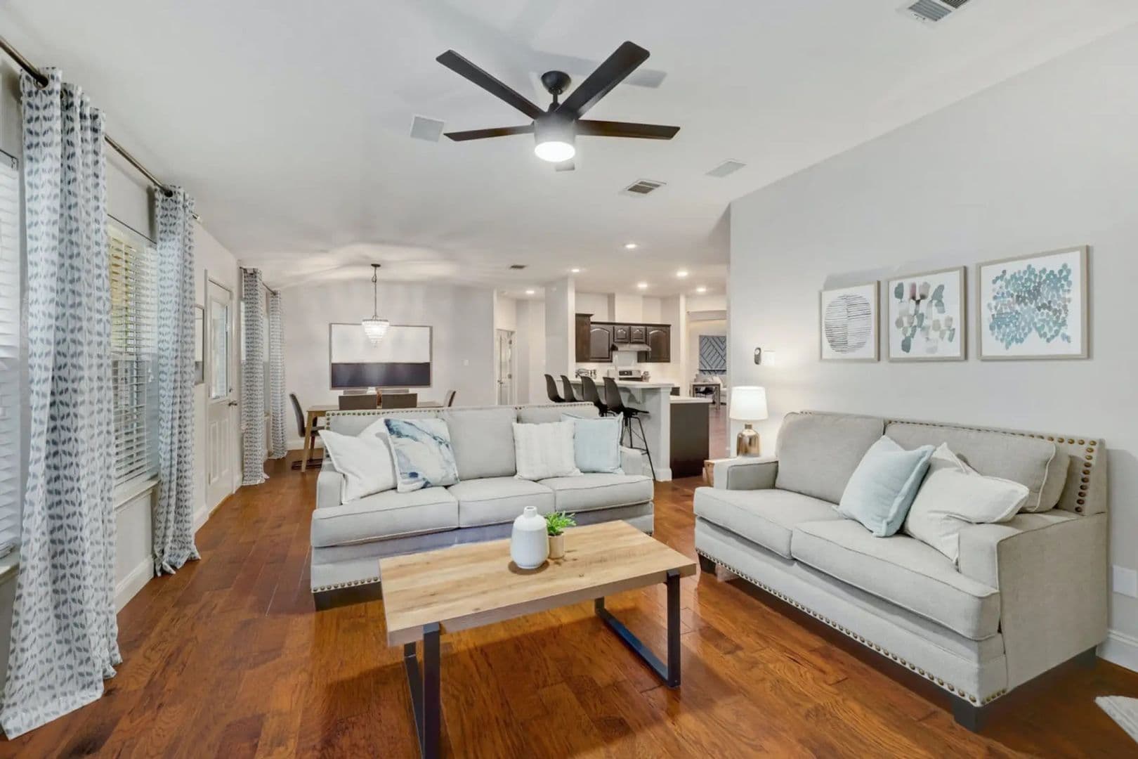 Austin House: 13344 Tamayo Dr, Austin, TX 78729