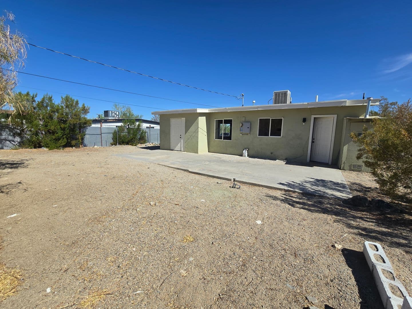 Twentynine Palms House: 74955 Alta Loma Drive