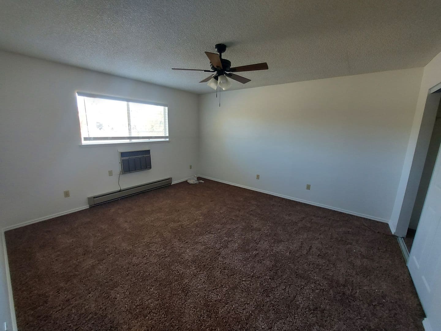 Yucca Valley Apartment: 7333 Barberry Avenue