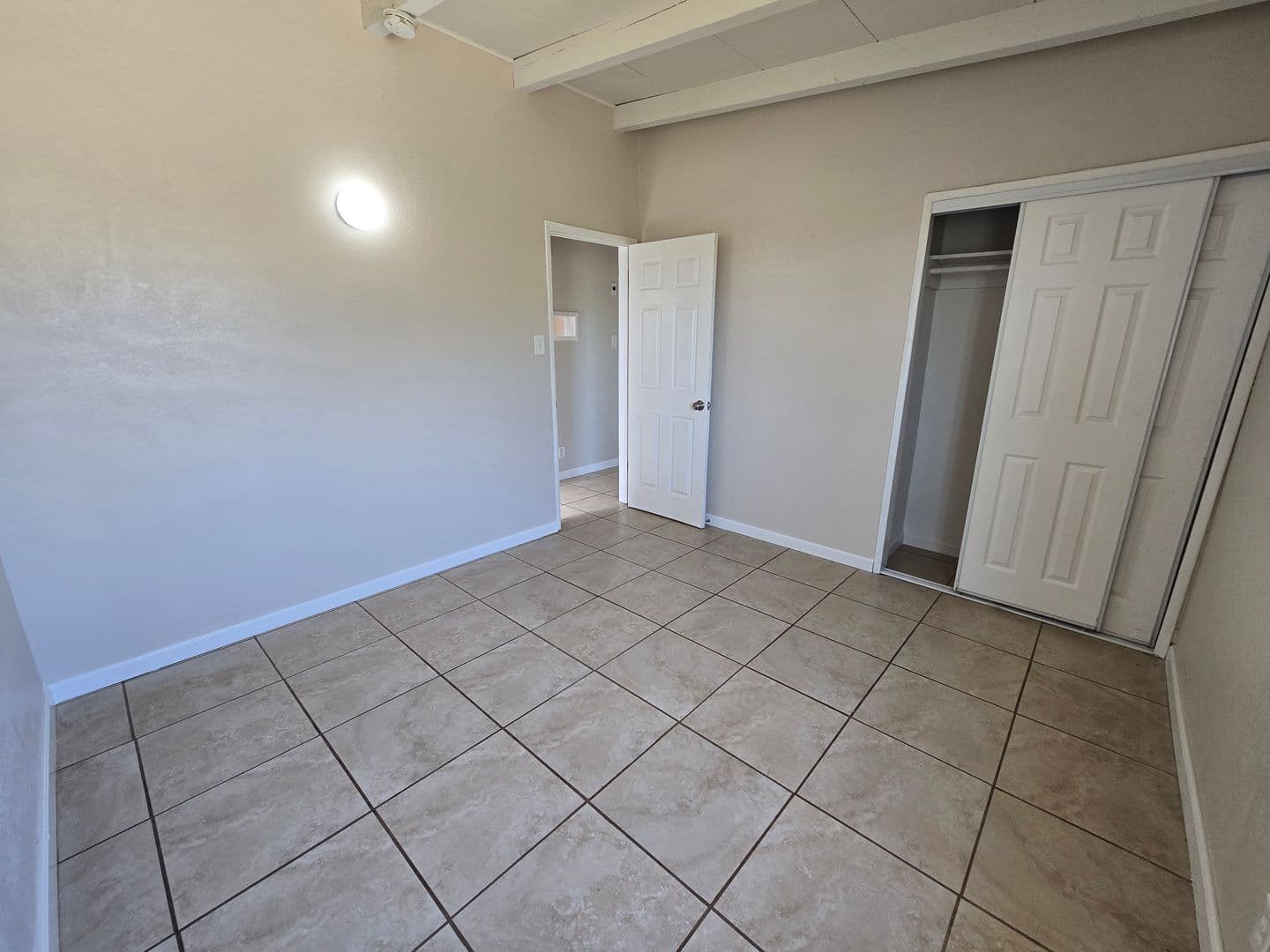 Twentynine Palms House: 74955 Alta Loma Drive