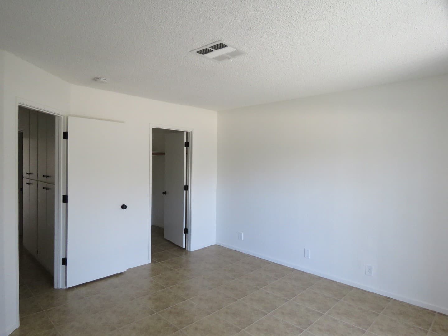 Yucca Valley Apartment: 7595 Kickapoo Trail