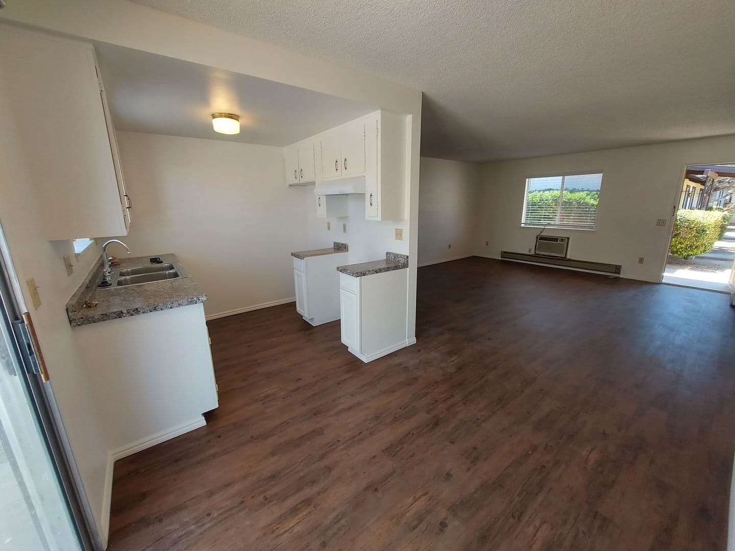 Yucca Valley Apartment: 7333 Barberry Avenue