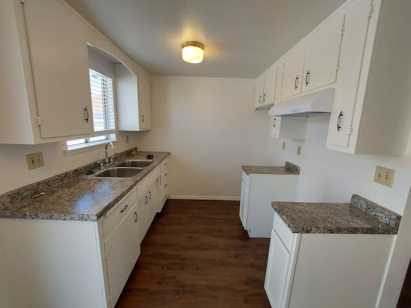 Yucca Valley Apartment: 7333 Barberry Avenue