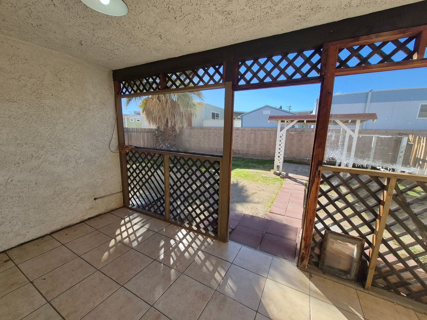 Yucca Valley House: 56279 Buena Vista Dr