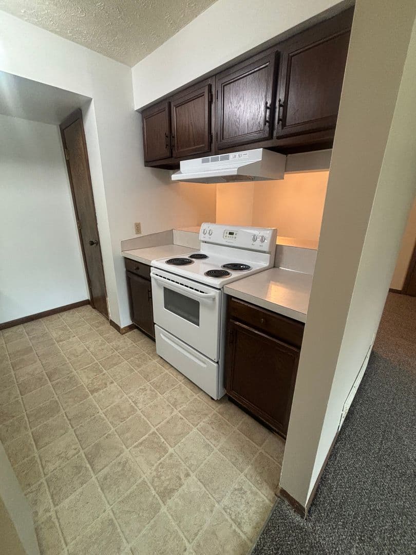 Creston Apartment: PO Box 538