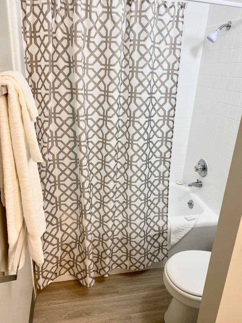 Des Moines Apartment: 2270 Bell Ave