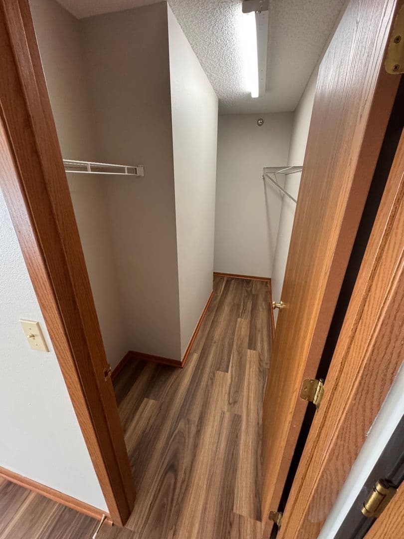 West Des Moines Apartment: 2625 Vine Street